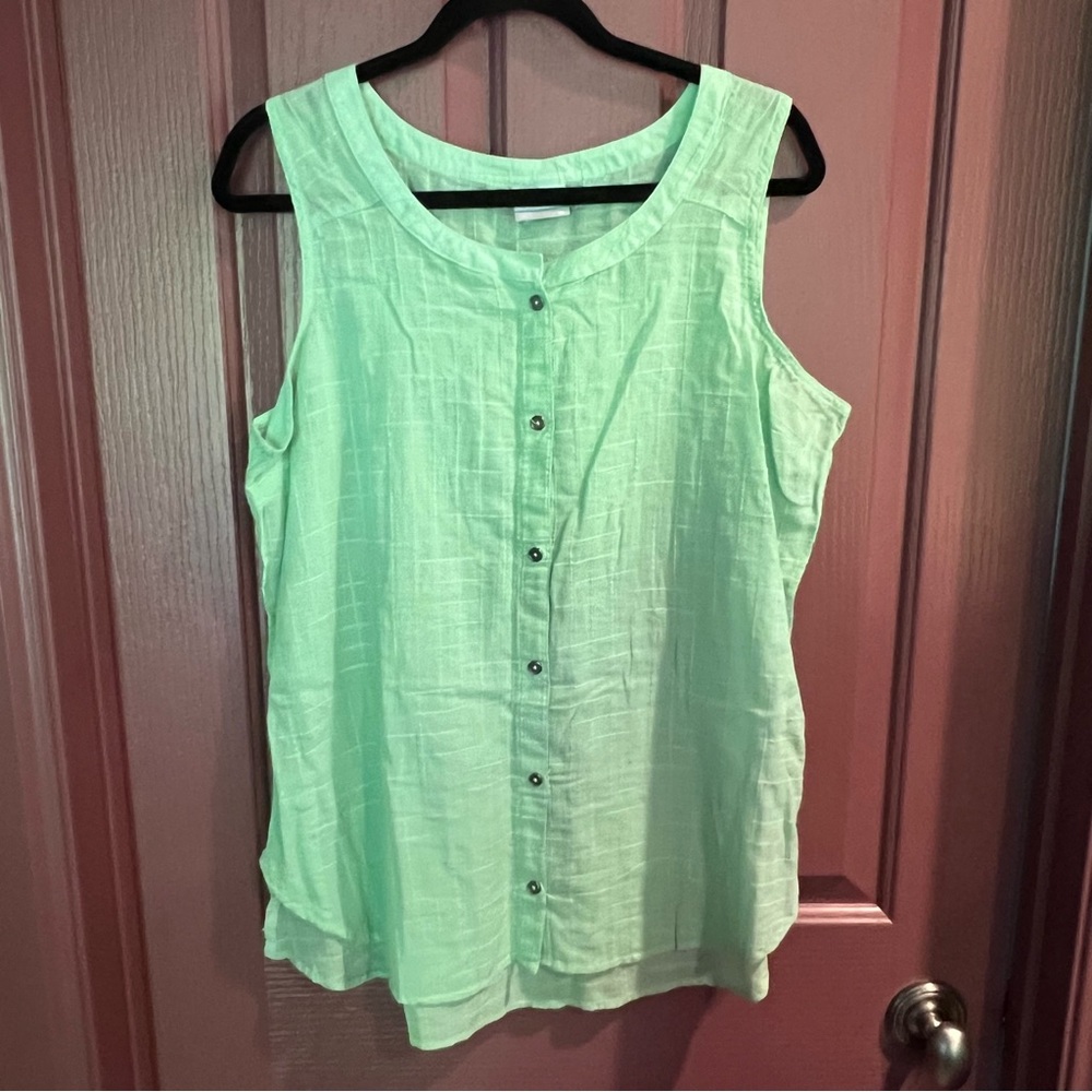 Columbia Light Green Sleeveless Blouse